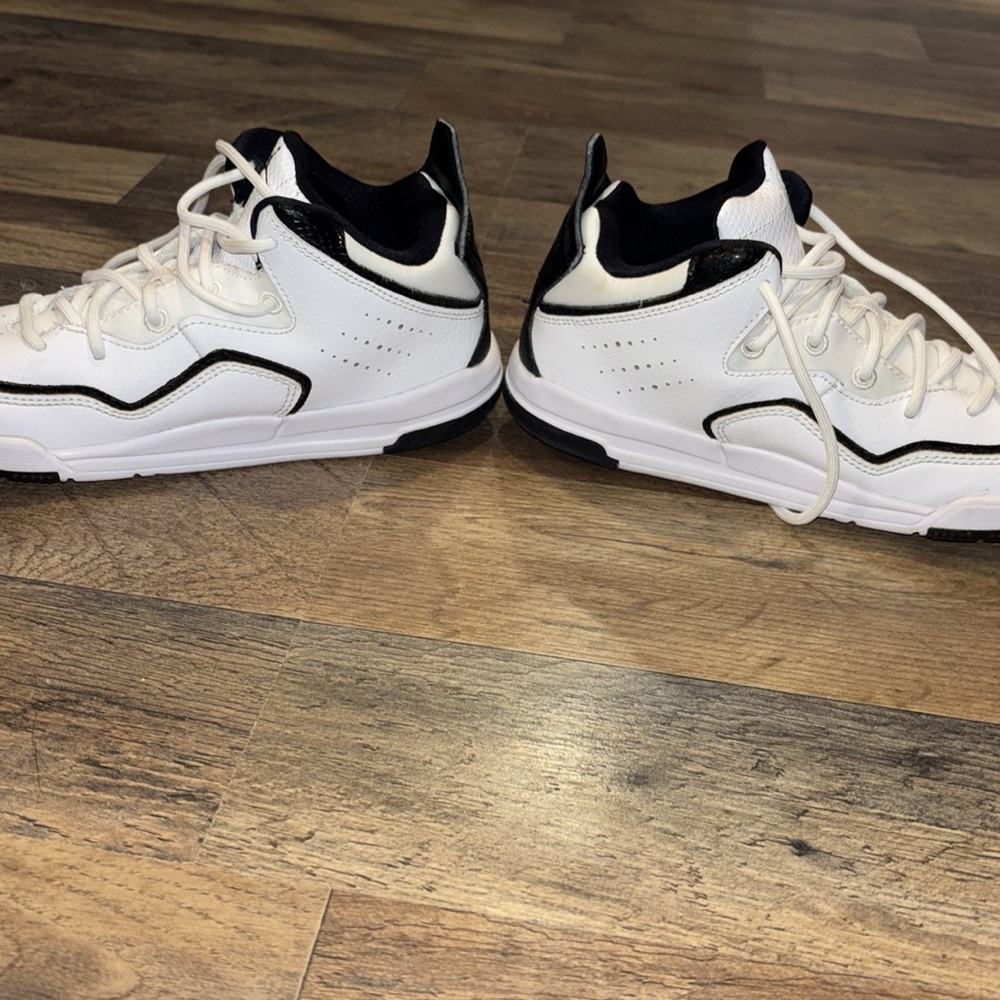 Kids Air Jordan Courtside GS 23 - Picture 8 of 9